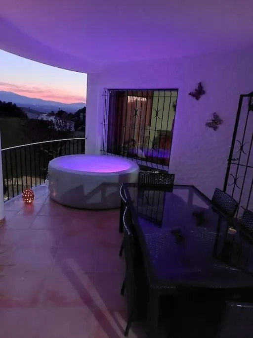 Villa A Rosas